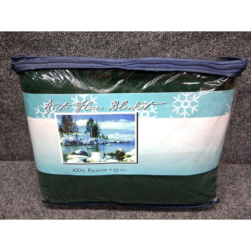 NEW Arctic Fleece Blanket (Hunter Green), Full/Queen 90” X 90”